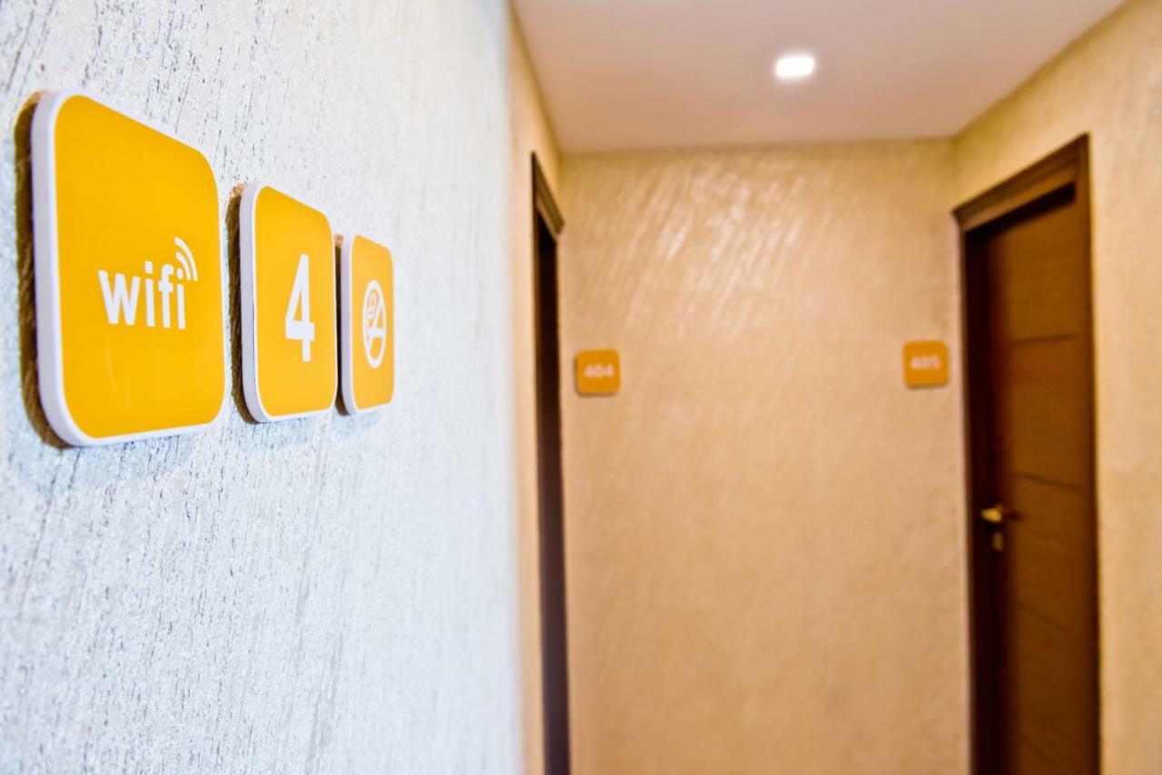 Hotel X By Bloom L Indiranagar Bangalore Exterior foto